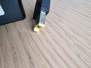 Cargador Portátil e Impresora