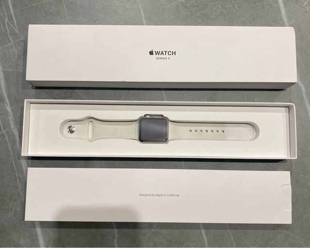 Apple Watch Series 3 Plata/Blanco (38mm)
