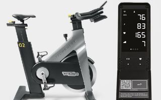 Bicicleta Spinning Technogym Reacondicionada