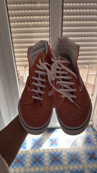 Vans Caña Alta Naranja