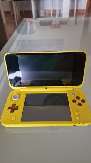 Nintendo 2DS XL Edizione Pikachu