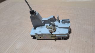 Cerradura Trasera Izquierda Peugeot 307
