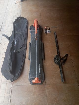 Cortadora de azulejos Magnusson 90cm