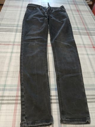 Pantalón vaquero negro Springfield skinny