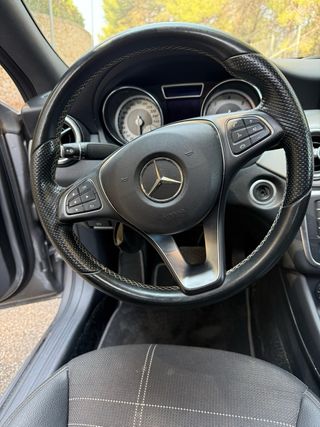 Mercedes-Benz CLA Coupe 220d