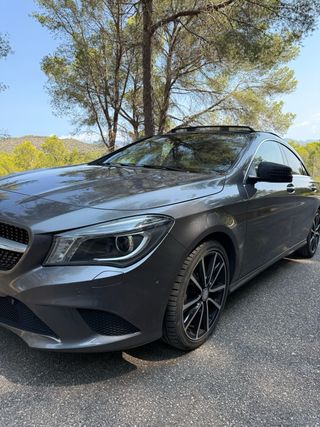 Mercedes-Benz CLA Coupe 220d