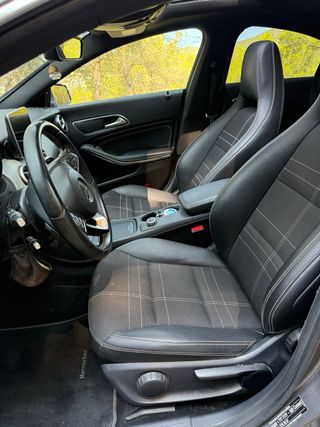Mercedes-Benz CLA Coupe 220d