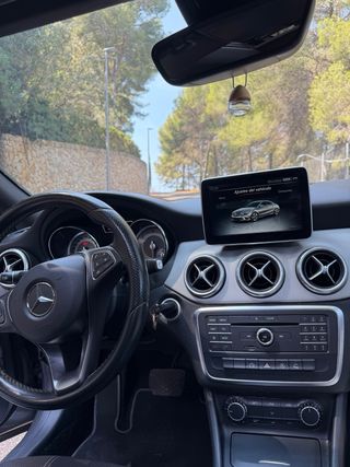 Mercedes-Benz CLA Coupe 220d