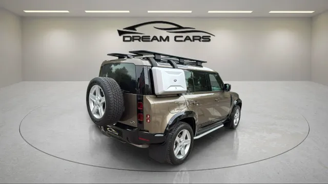 Land Rover Defender 110 D240 S 4WD Auto
