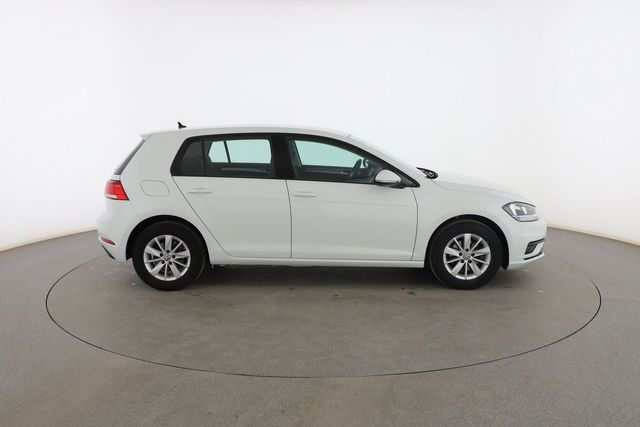 Volkswagen Golf 1.0 TSI Ready2Go
