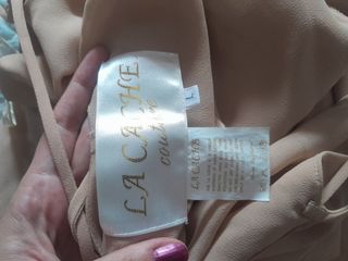 Vestido beige hecho a mano talla XL