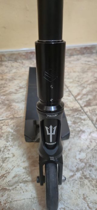 Patinete / Scooter Ethic Negro