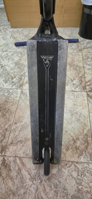 Patinete / Scooter Ethic Negro