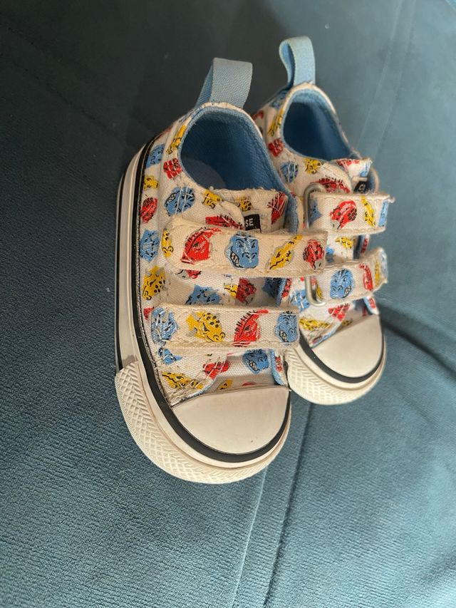 Auto timbrate originali per bambini Converse
