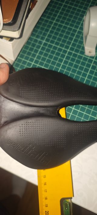 Sillín Selle Italia Novus Boost Negro