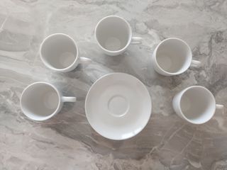 Set 5 tazze e piattini sottotazza