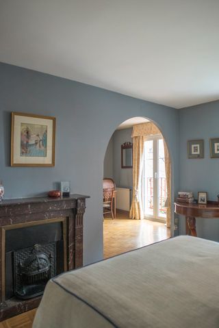 Chimenea de mármol antigua