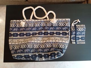 Bolso de playa con monedero estampado