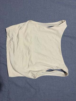 Top blanco crop top