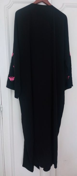 Kimono Túnica Negra Mariposas Rosas Talla 3XL