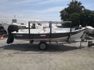 Barco 4,7m Almayate motor Parsun 20cv málaga 
