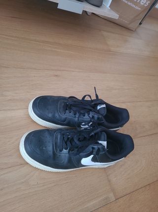 Nike Air Force 1 Negras