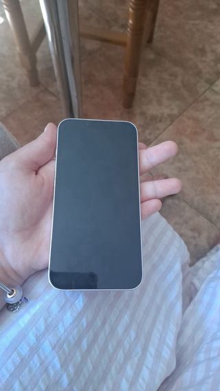 iPhone 13 Apple Casi Nuevo
precio negociable 