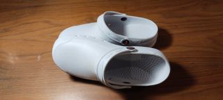 Zuecos blancos estética