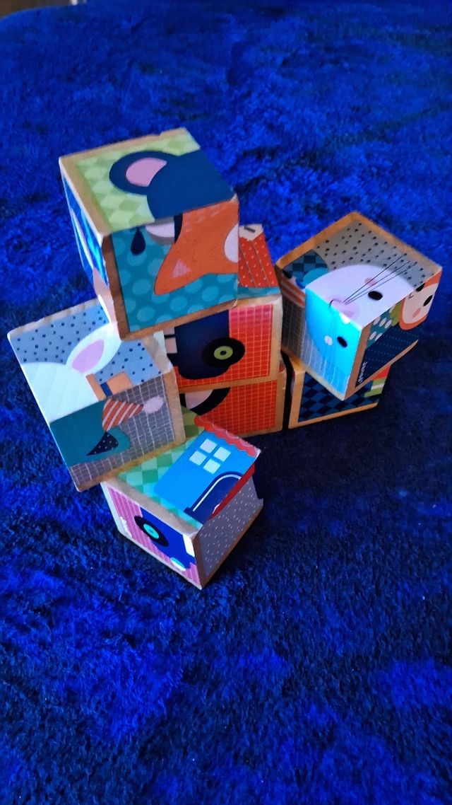 Cubos de madera Janod para bebés