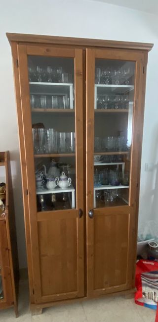 Vitrina madera Ikea estilo rústico 