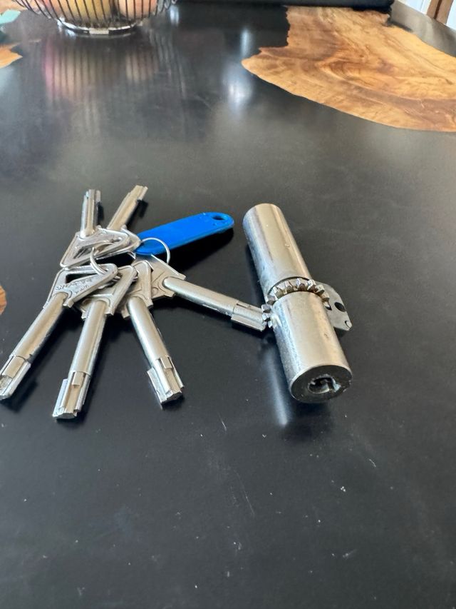 Cerrojo Antirrobo Especial