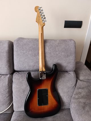 Guitarra Fender Player Stratocaster Sunburst