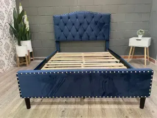 Cama con estructura y cabecero 135 * 190 Cm