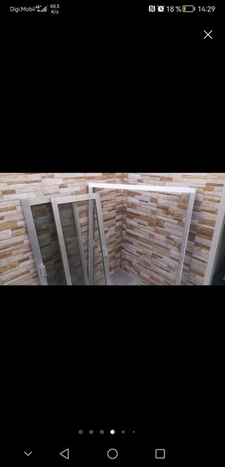 Ventana de aluminio
Vengo urgentemente 