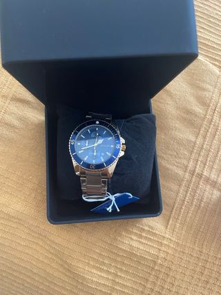 Reloj Skyline Azul y Dorado