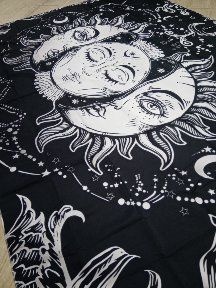 Arazzo Decorativo Sole Luna Stelle. 