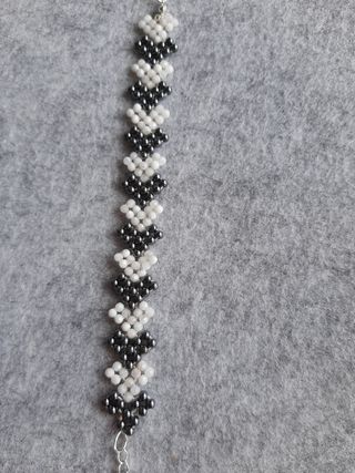 piedras naturales pulsera