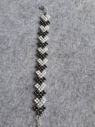 piedras naturales pulsera