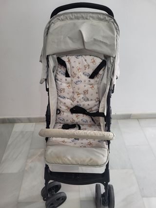 Carrito de bebé con diseño de Winnie the Pooh