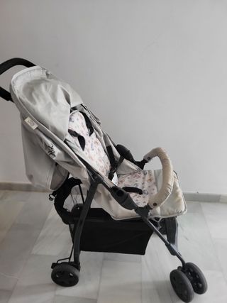 Carrito de bebé con diseño de Winnie the Pooh