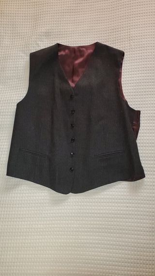 Traje de lana gris de invierno
