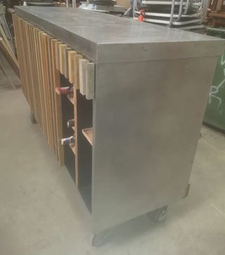 Isla de cocina con ruedas
