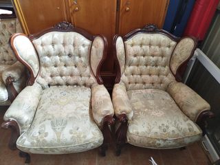 Dos butacones Isabelinos madera