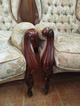 Dos butacones Isabelinos madera