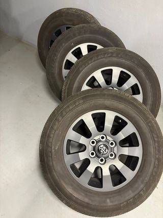 4 Llantas 18 Land Cruiser 250 con ceramic coating