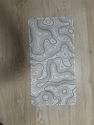 Alfombrilla gamer escritorio diseño topográfico