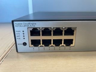 Switch Huawei S5735 8 porte GE + 4 SFP PoE+