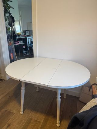 Mesa redonda extensible madera blanca vintage