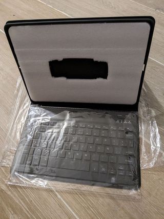 Funda Teclado  iPad Air 3.ª Gen 2019 / Pro 10.5"