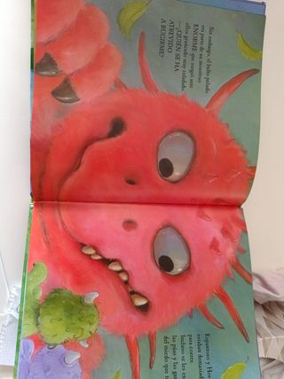 Un monstruo muy especial (Spanish Edition)